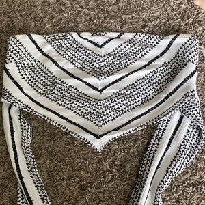 Black and white tube top size small
